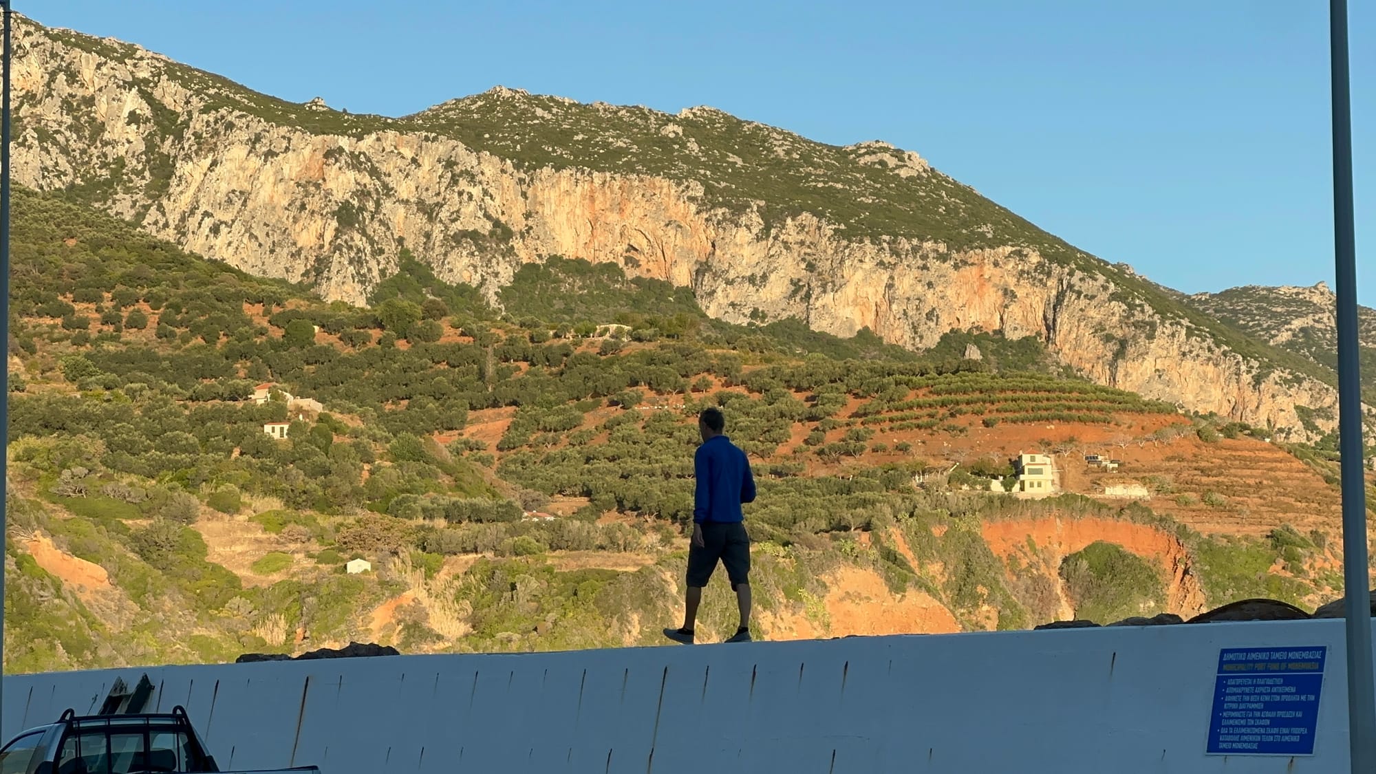 Um den Ostfinger des Peloponnes